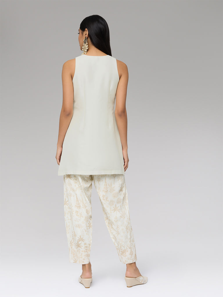 Solid Kurta Set – Ivory