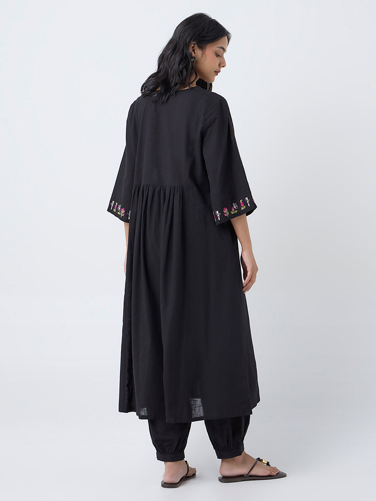 Utsa Black Floral Embroidered Fit-and-Flare Cotton Kurta