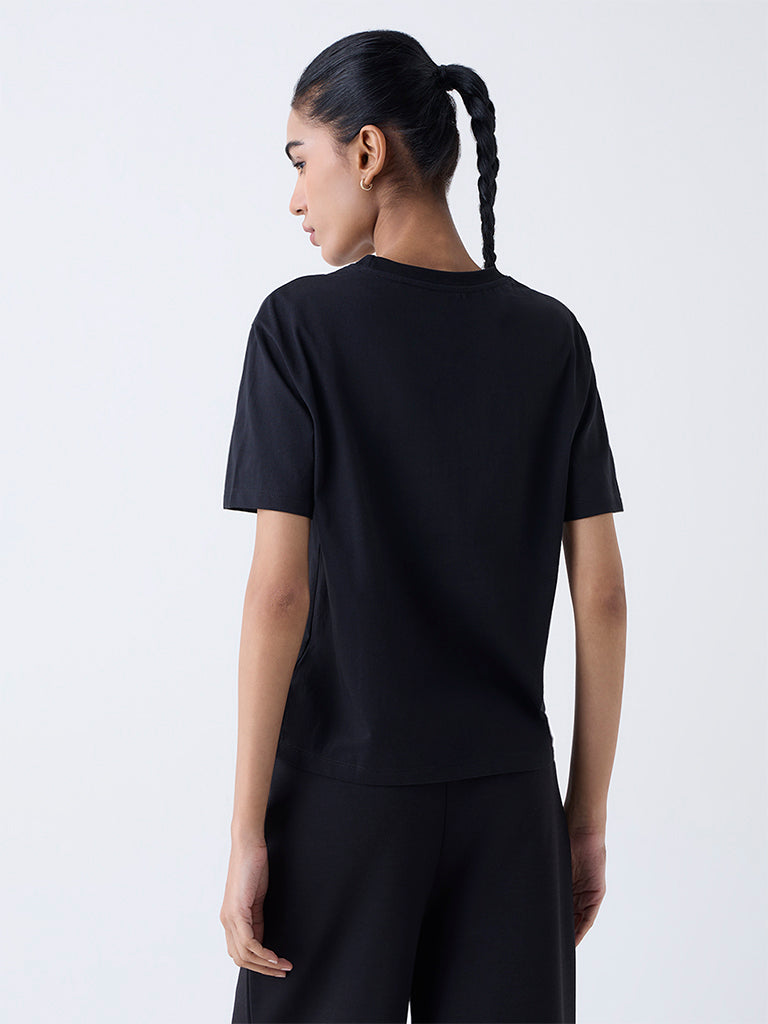 Studiofit Black Text Design Cotton T-Shirt