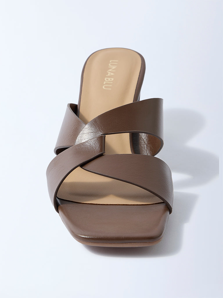 LUNA BLU Brown Block-Heel Sandals