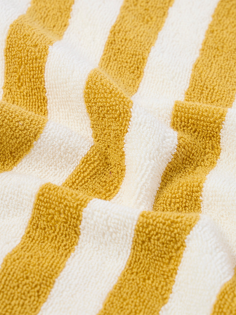 Westside Home Yellow Stripe Pattern Face Towel (Set of 2)