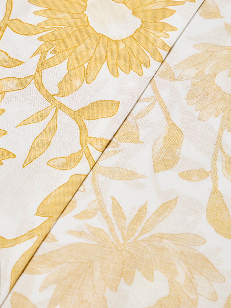Westside Home Yellow Sunflower Pattern Queen Bed Sheet Set