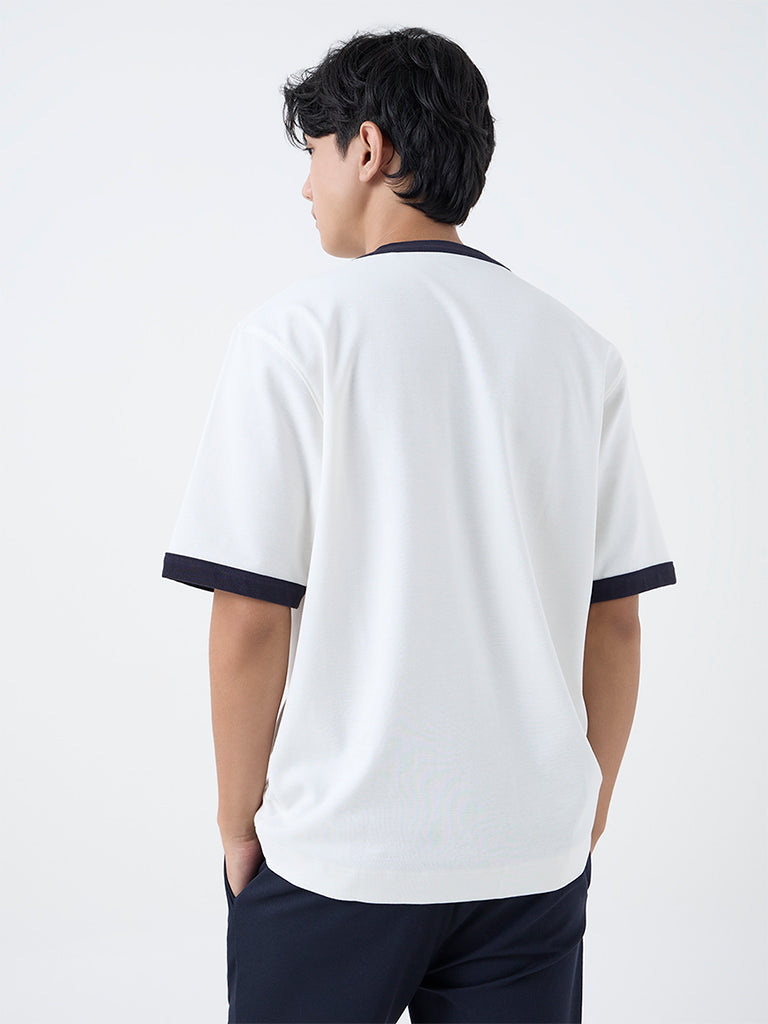 Studiofit White Printed Relaxed-Fit Cotton T-Shirt