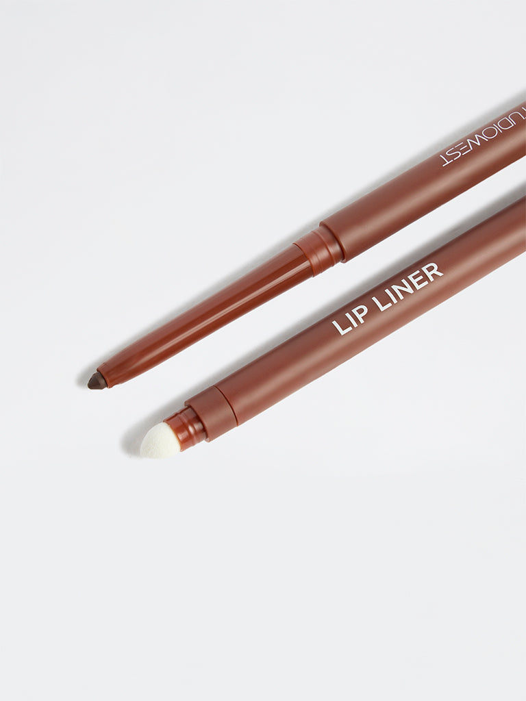 Studiowest Espresso Lip Liner - 0.3 gm
