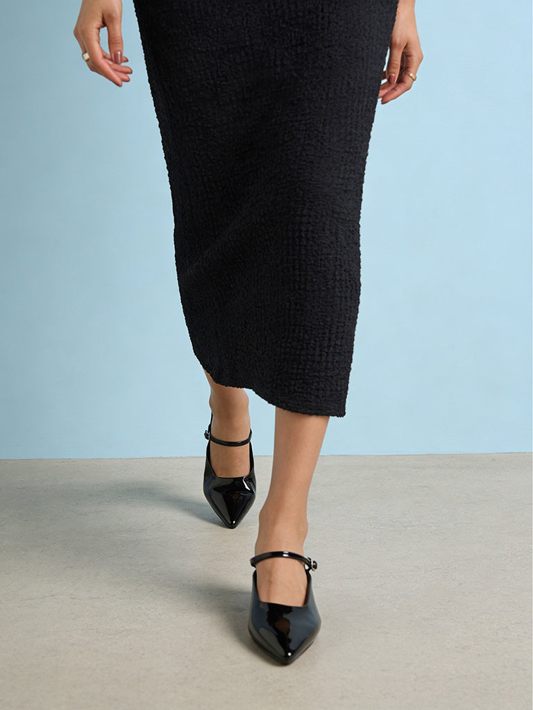 LUNA BLU Black Strap-Detail Block Heel Sandals