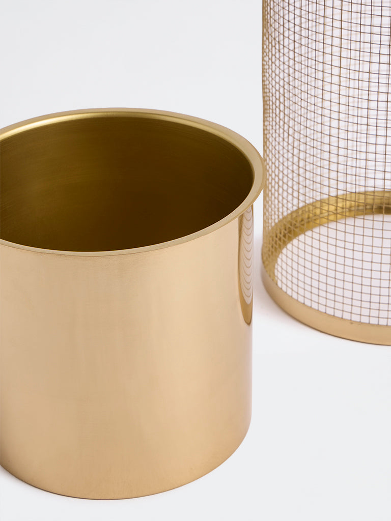 Westside Home Gold Metal Pot on Mesh Cage Stand