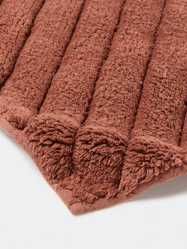 Westside Home Rust Diagonal Striped Bath Mat