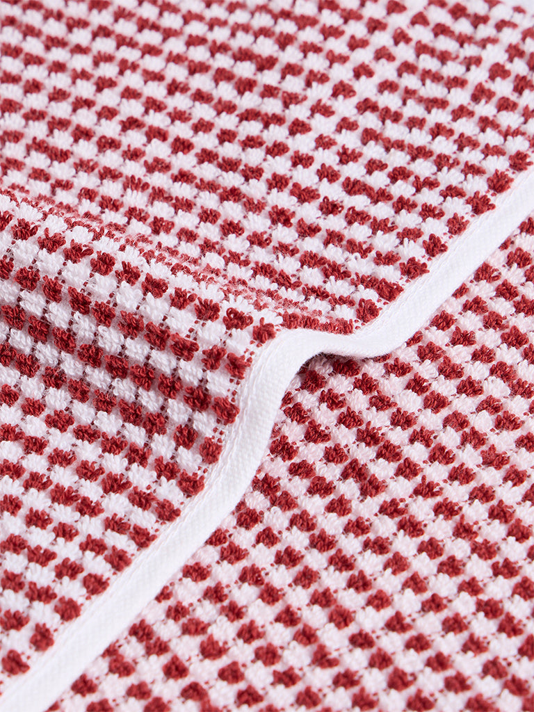 Westside Home White and Red Pebble Textured Face Towel - Pack of 2