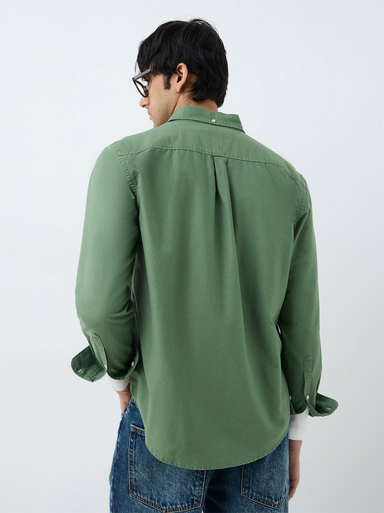 WES Casuals Green Solid Relaxed-Fit Cotton Shirt