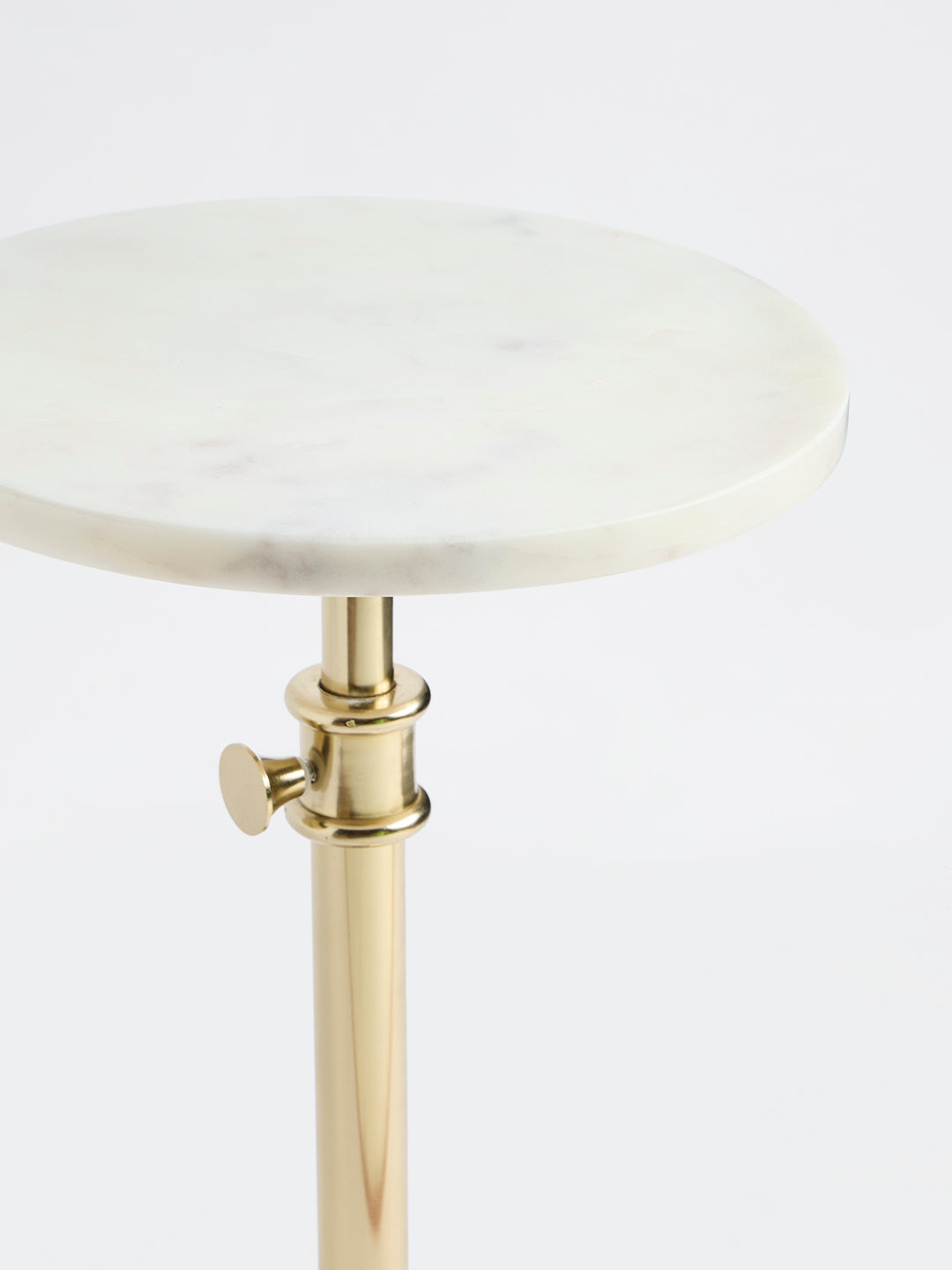 Westside Home White and Gold Pillar Cake Stand