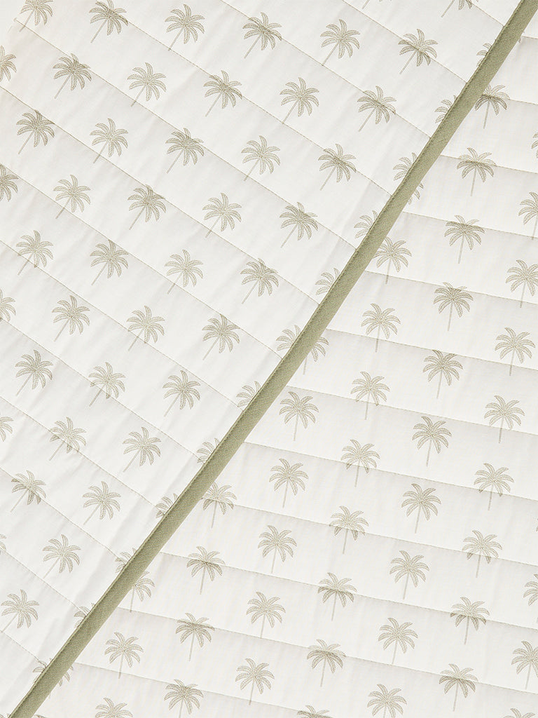Westside Home Olive Tropical Design Quilted Queen Bed Comforter