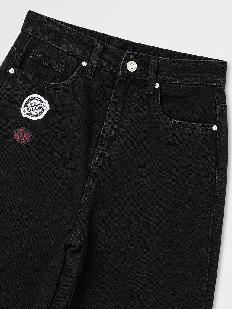 Boys Black Patch-Detail Mid-Rise Relaxed Fit Jeans