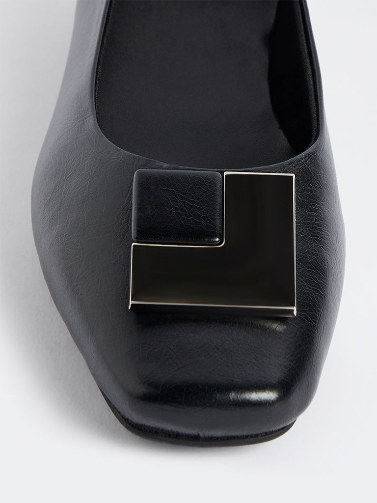 LUNA BLU Black Metal Detailed Loafers