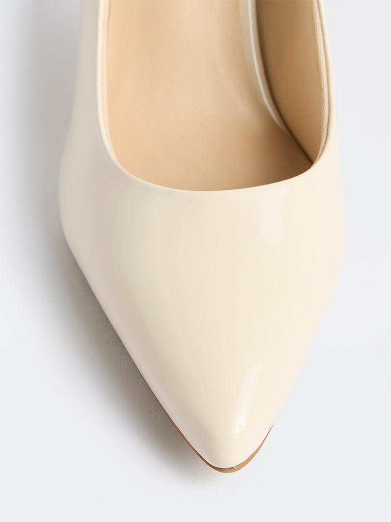 LUNA BLU Ivory Stiletto Pump Shoes