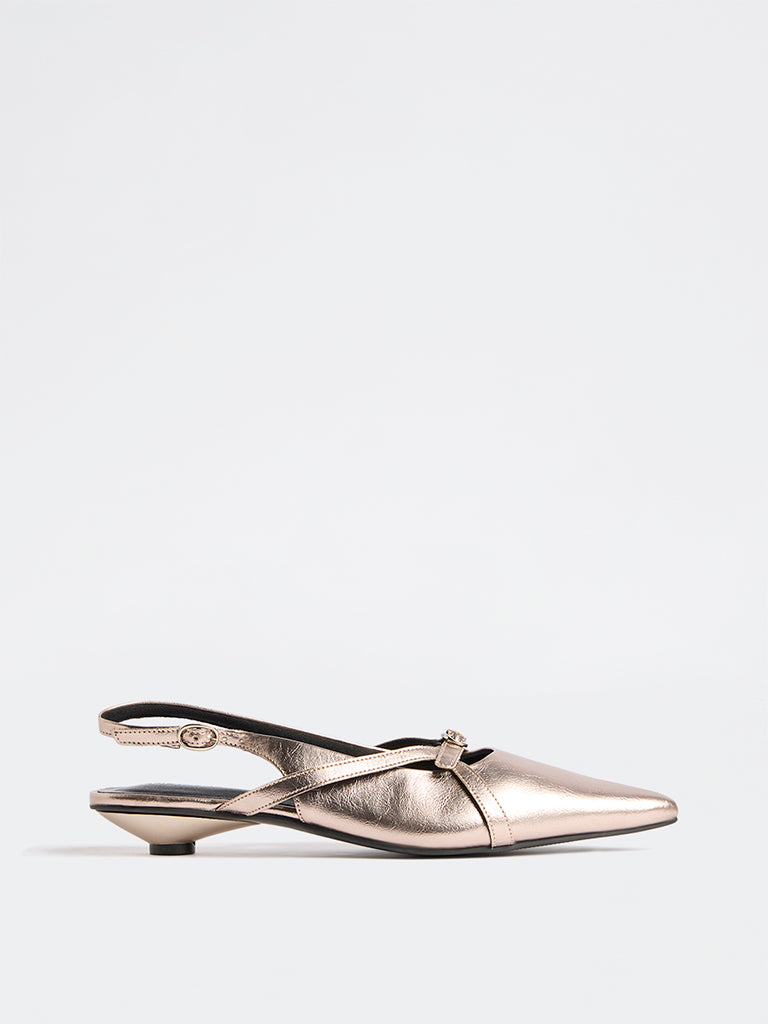LUNA BLU Rose Gold Crinkle-Textured Slingback Sandals
