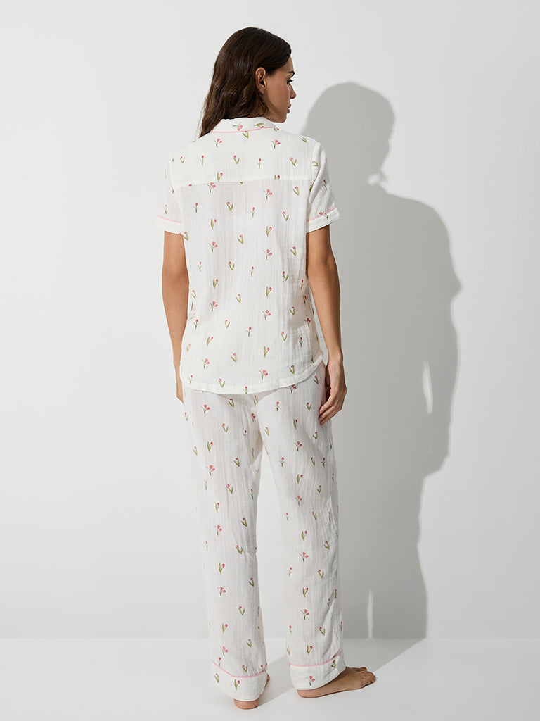 Wunderlove White Floral Pattern Shirt and Pyjamas Set