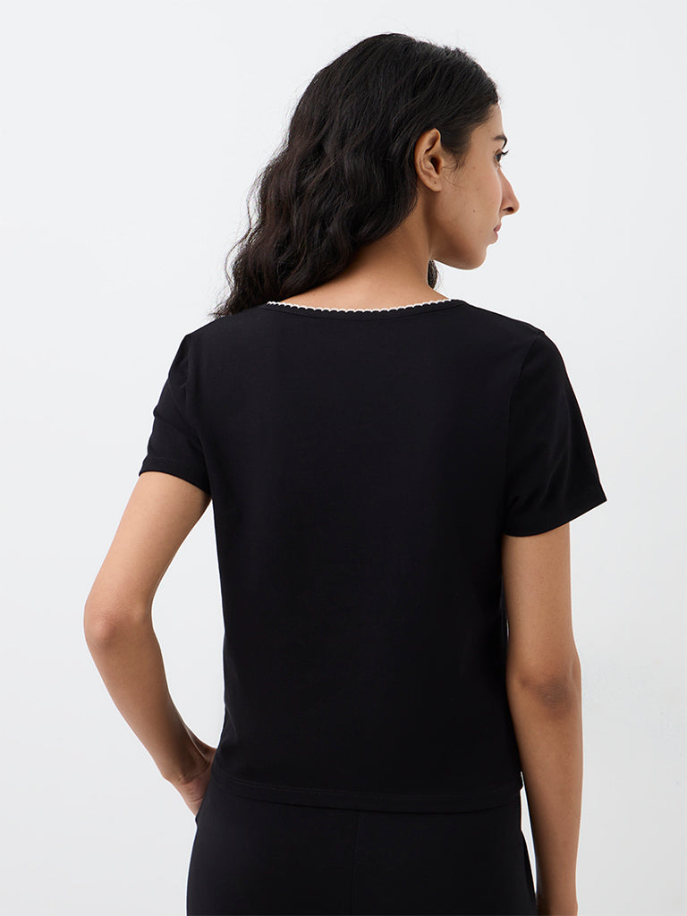 Superstar Black Scalloped Cotton-Blend Top