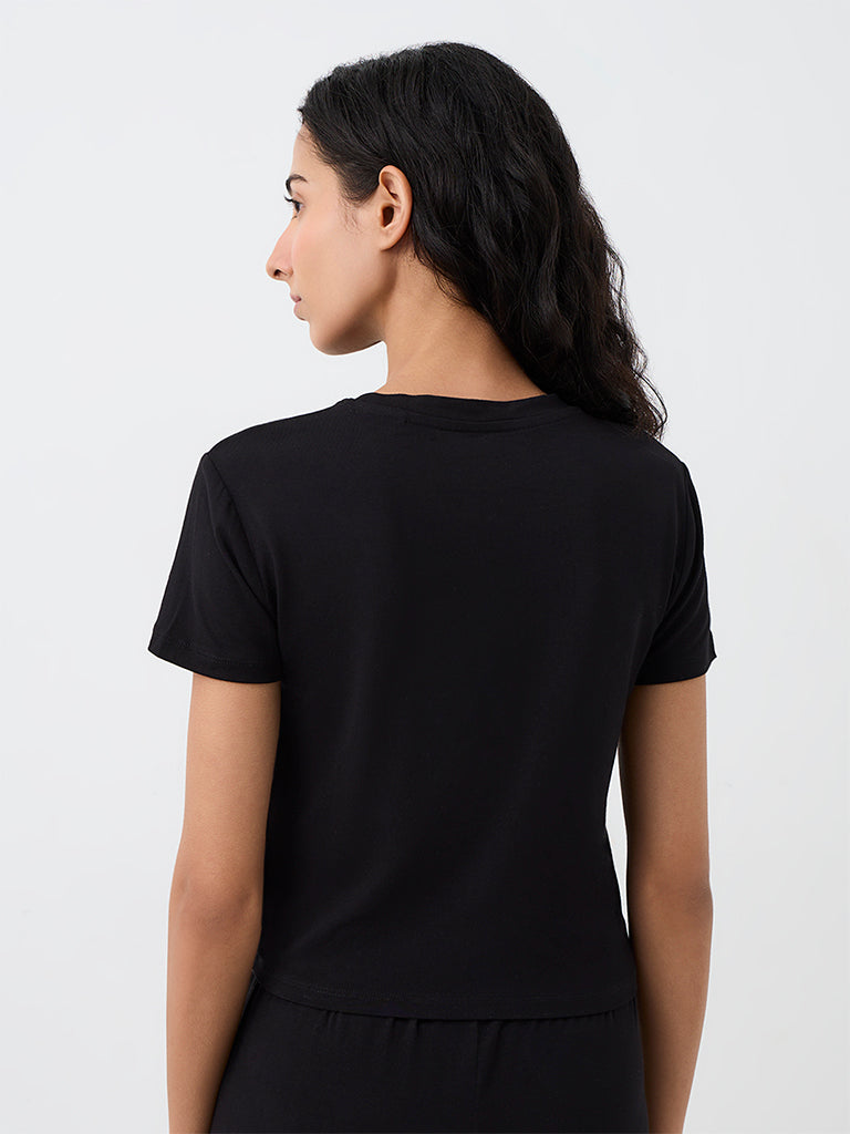 Superstar Black Solid T-Shirt