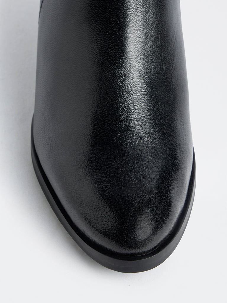 LUNA BLU Black Leather Chelsea Boots