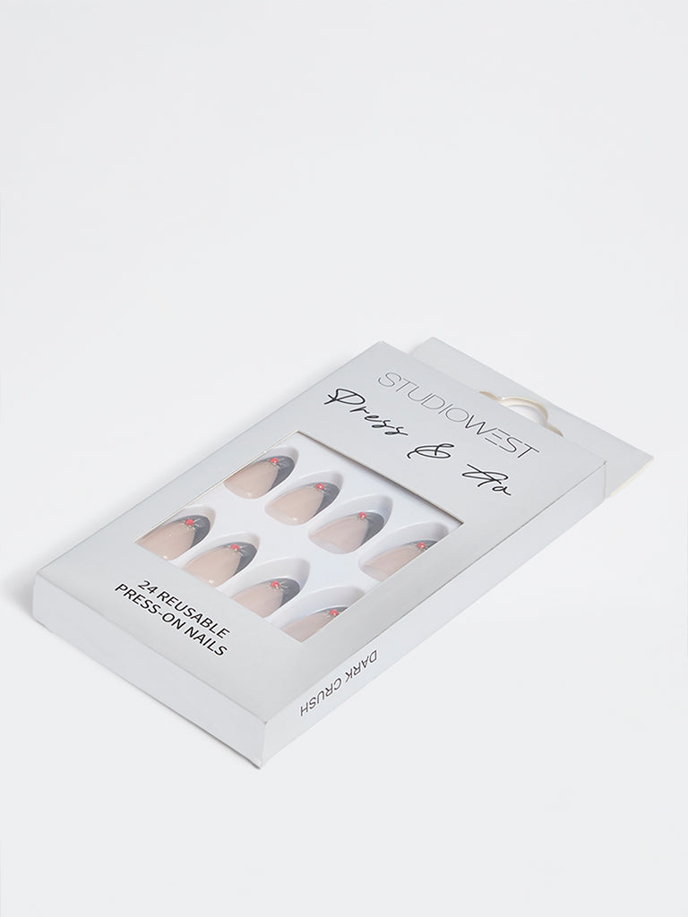 Studiowest Press and Go Blush Star Printed Press-On Nails Set