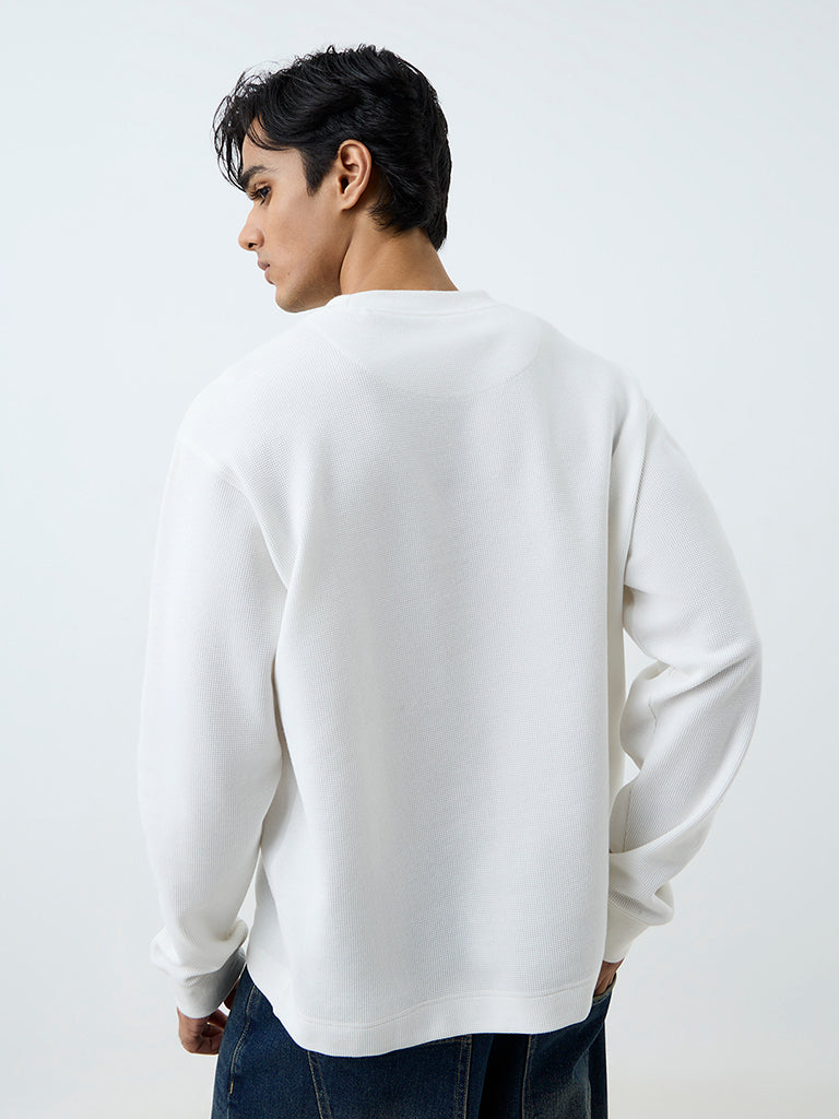 Nuon White Waffle-Textured Relaxed-Fit T-Shirt