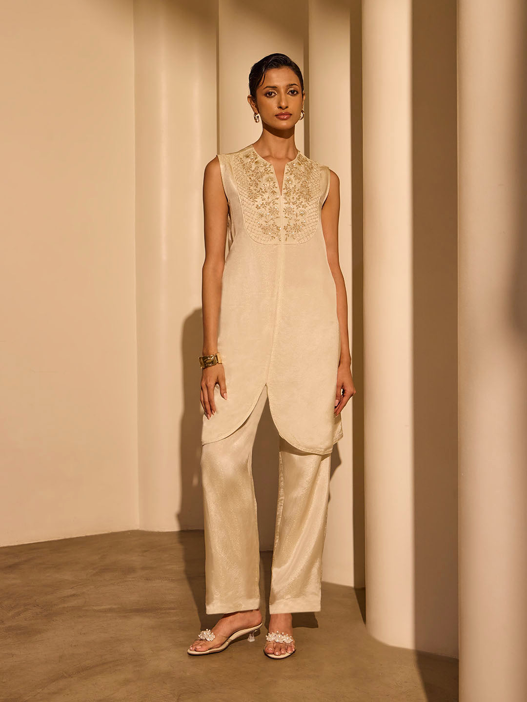 Embroidered Kurta – Cream
