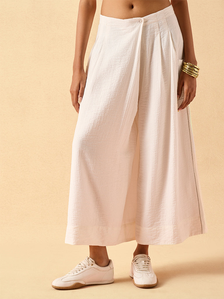 Textured Wide-Leg Pants – White