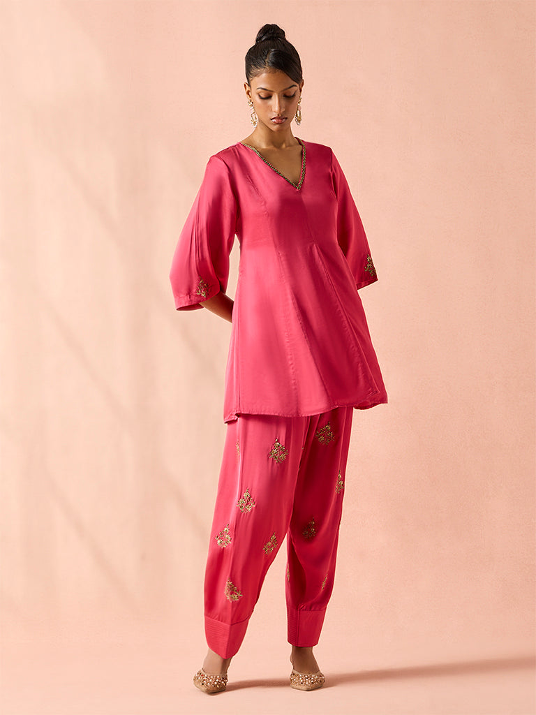 Three Piece Kurta Set – Pink
