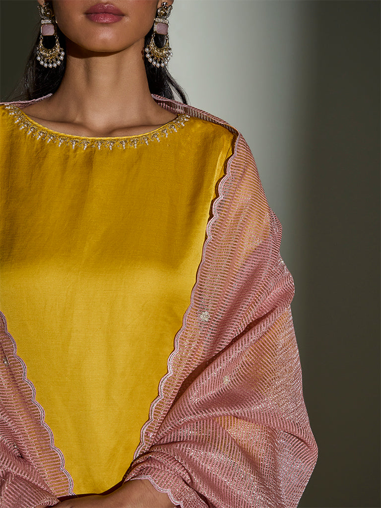Embellished Dupatta – Pink