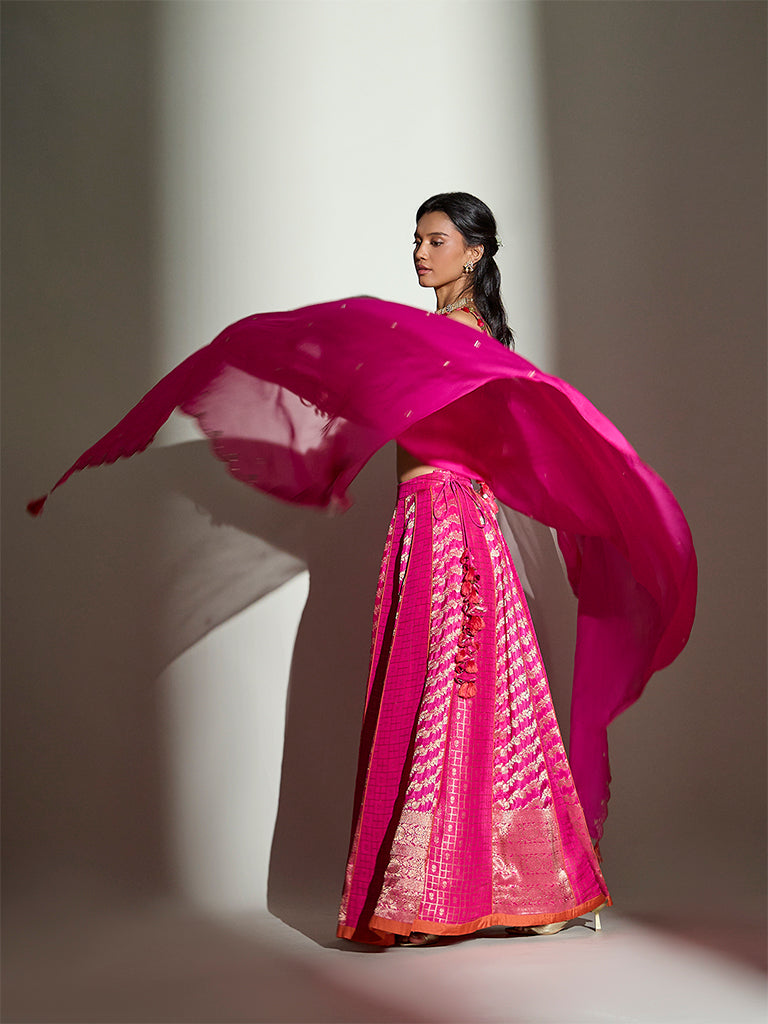 Scalloped Embroidered Dupatta – Fuchsia