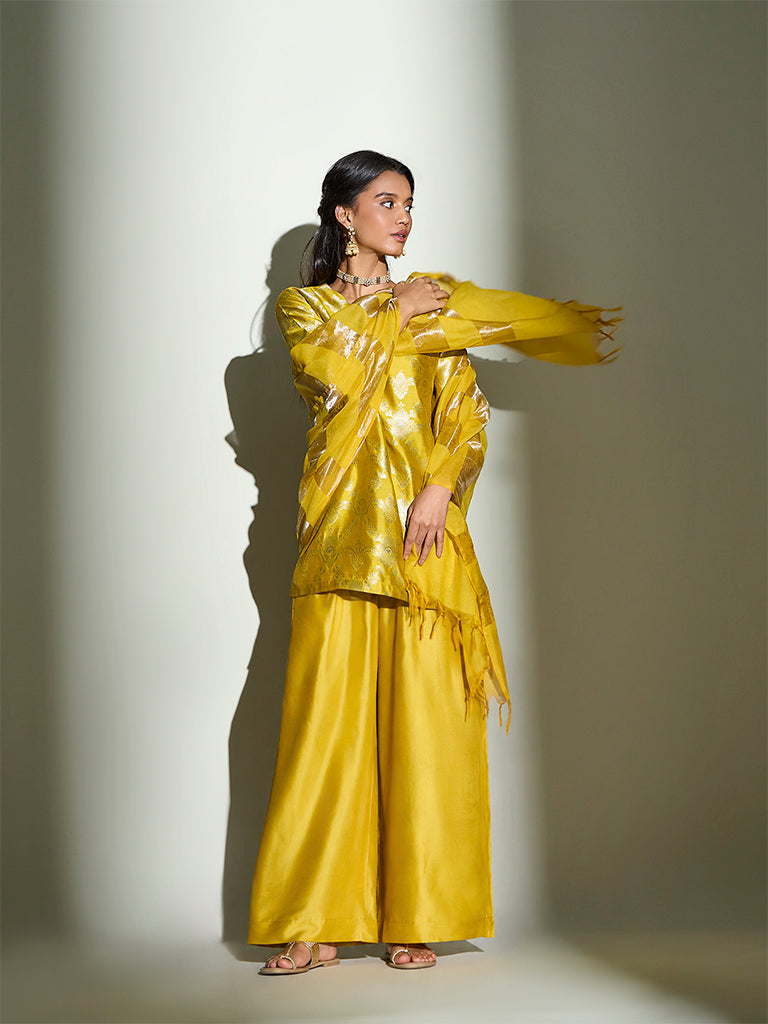 Brocade Kurta Set – Yellow