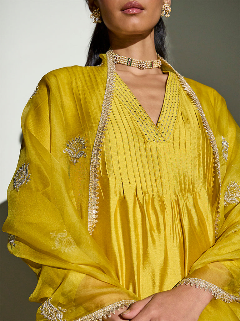 Pintuck-Detail Kurta Set – Lime Yellow