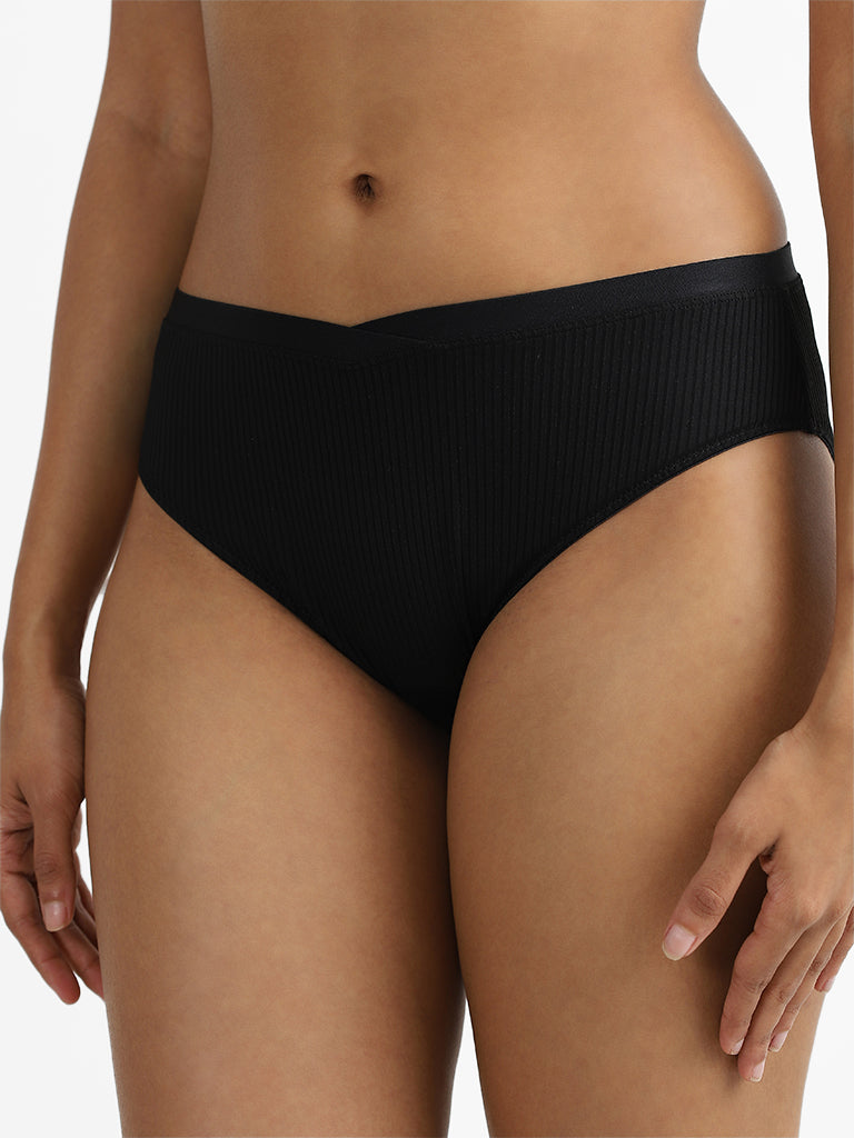 Wunderlove Black Hi-Leg Briefs