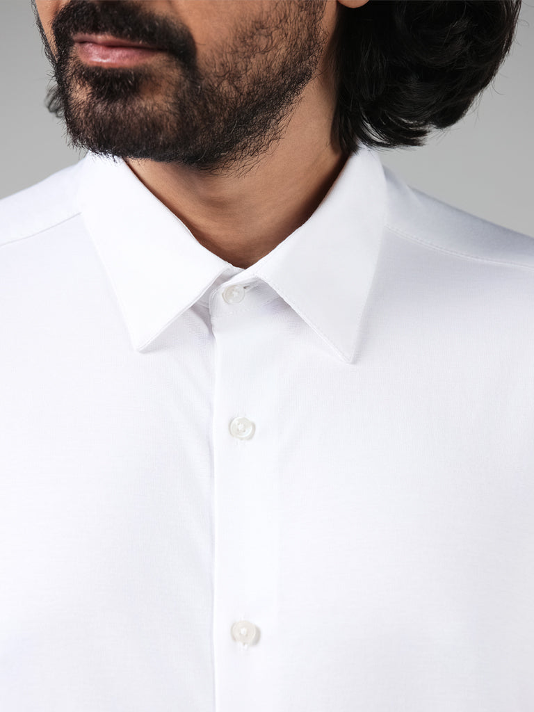 Westside WES Formals Men's Solid White Cotton-Blend Slim-Fit Shirt for Work Wear Zoomed View