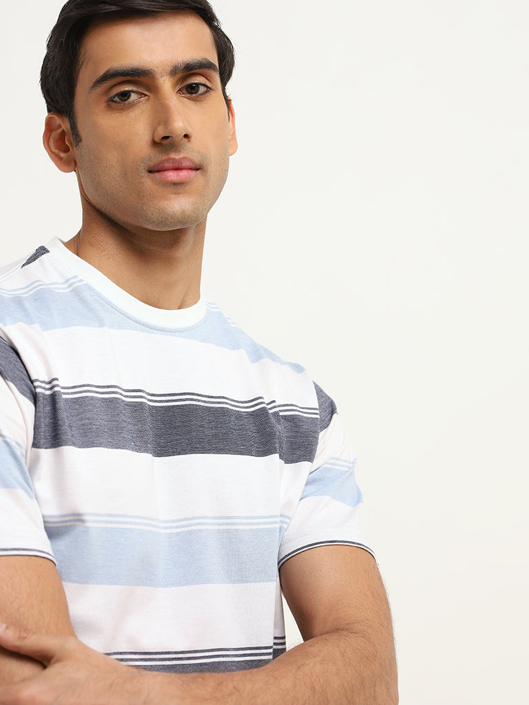Westside WES Lounge Men's Blue Cotton-Blend Relaxed Fit T-Shirt for Casual Wear Zoomed View