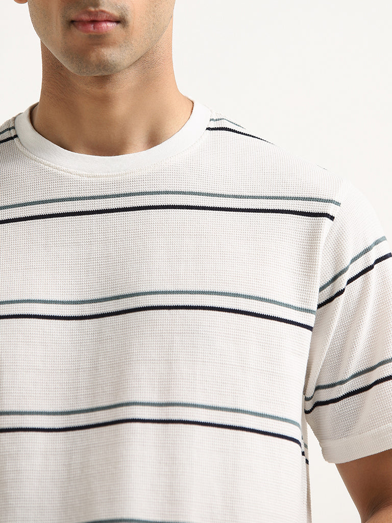Westside WES Lounge Men's White Stripe Printed Cotton T-Shirt for Casual Wear Zoomed View