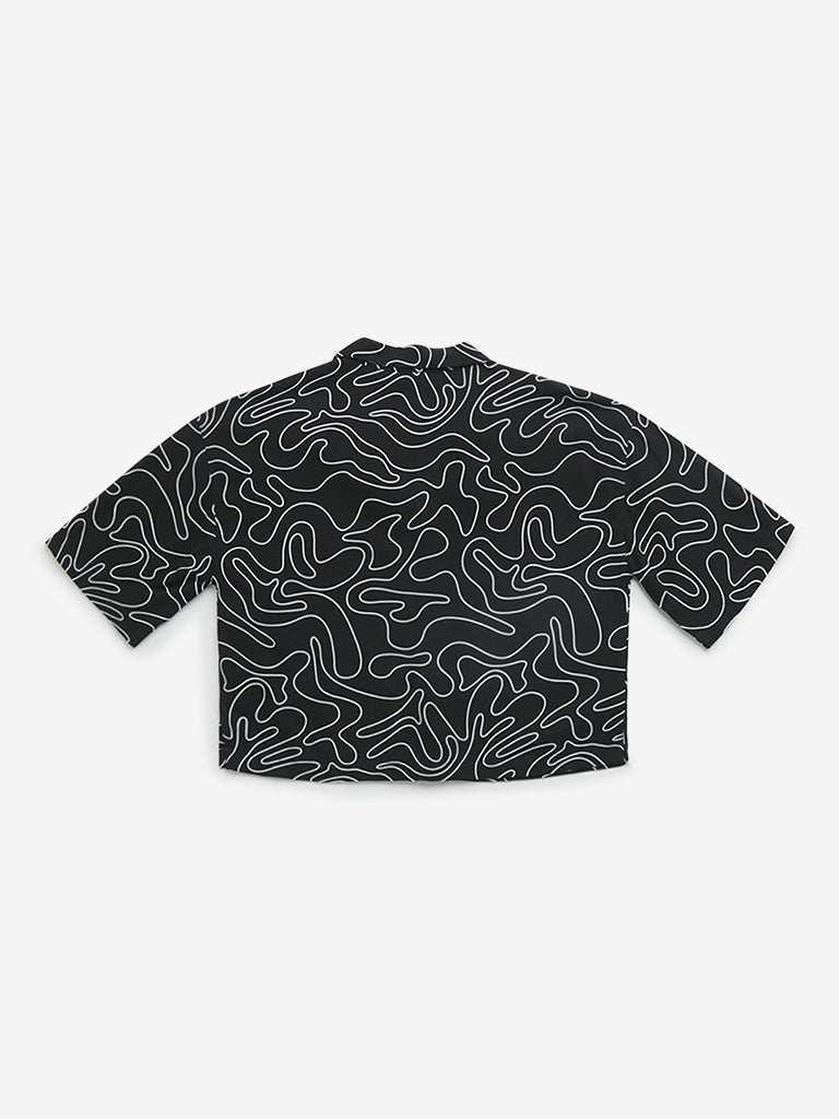Westside Y&F Girl's Black Abstract Print Cotton-Blend Cropped Shirt for Casual Wear Back View