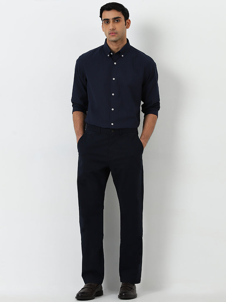 Westside Ascot Men's Navy Solid Relaxed-Fit Mid-Rise Cotton-Blend Chinos for Casual Wear Full View