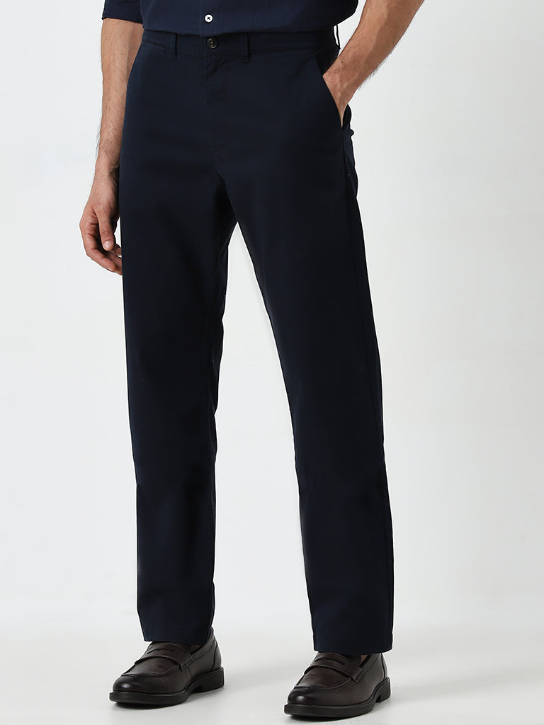 Westside Ascot Men's Navy Solid Relaxed-Fit Mid-Rise Cotton-Blend Chinos for Casual Wear Front View