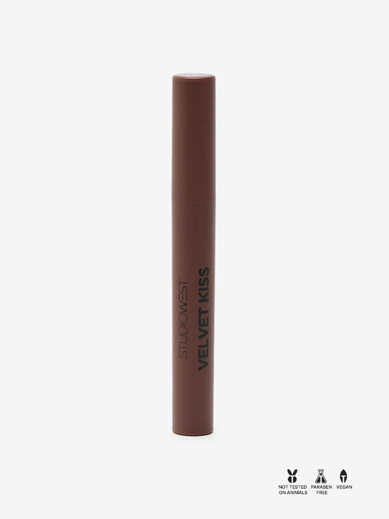 Studiowest Velvet Kiss Slim Stick Honey Latte N-01 Lipstick - 2 gm