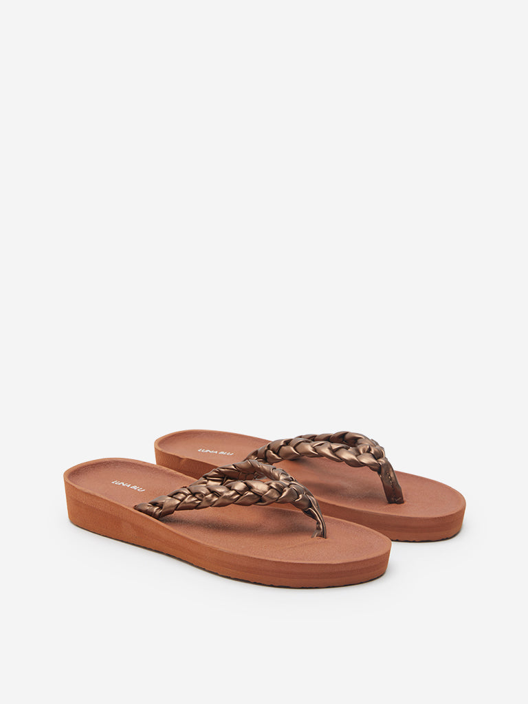 Westside LUNA BLU Women's Tan Braid Pattern Flip-Flops Front View