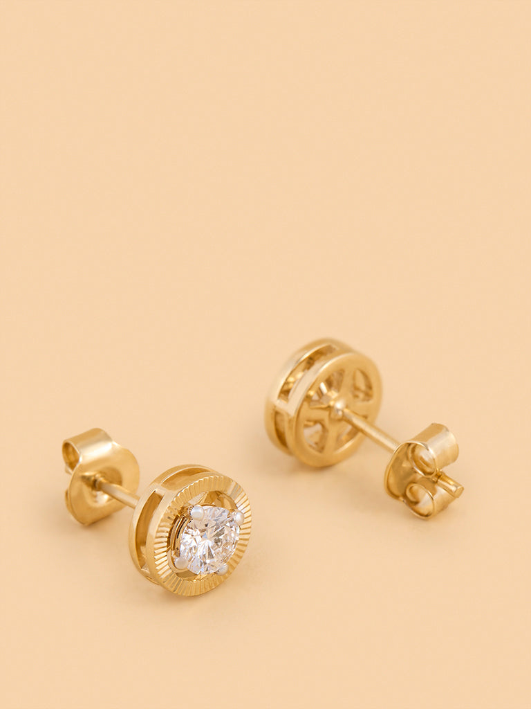 Round Halo Solitaire Lab Diamond Earrings