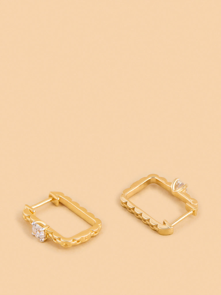 Link Huggie Earrings with Lab Diamond Accents