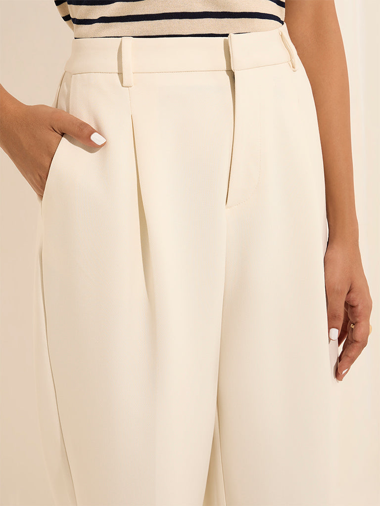 Westside Wardrobe Women's White High-Rise Trousers for Work Wear Zoomed View