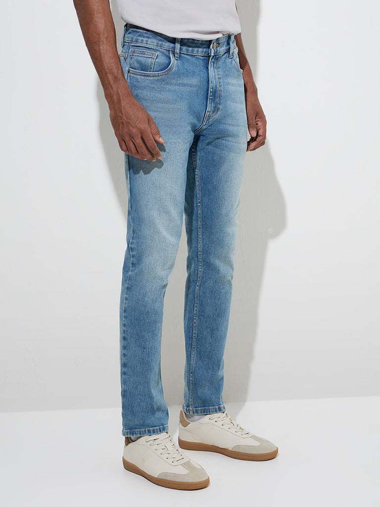 Westside WES Casuals Men's Blue Washed Slim-Fit Mid-Rise Jeans for Casual Wear Front View