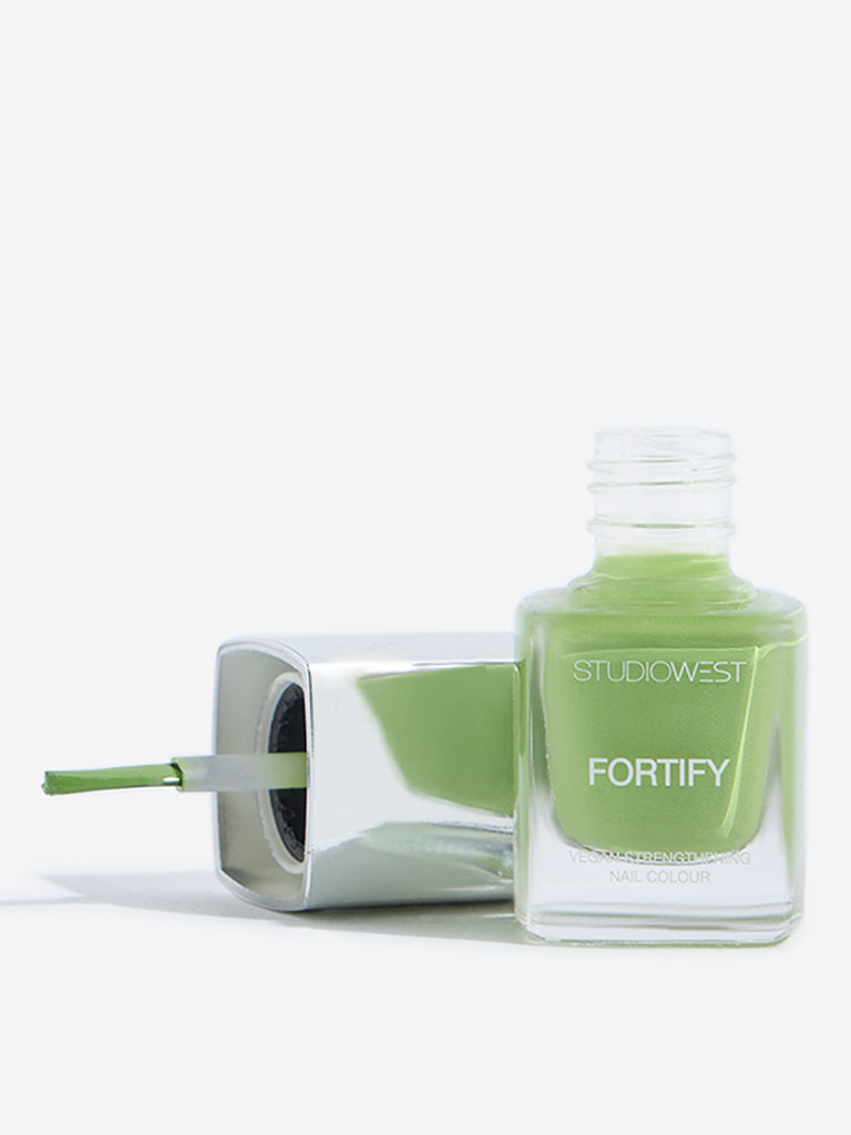 Studiowest Fortify Jade Mist JR-13 Nail Colour - 8 ml