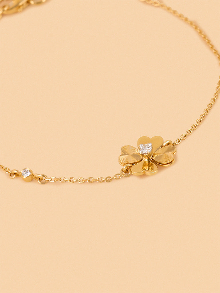 Minimalist Lab Diamond Clover Heart Chain Bracelet