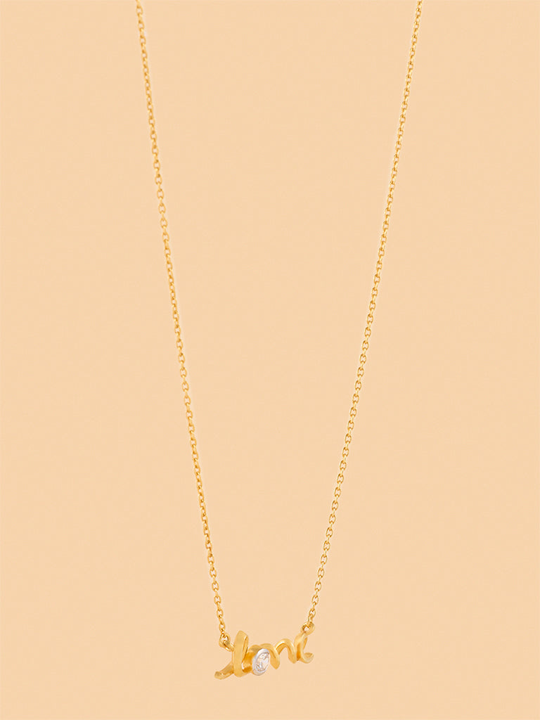 Chain Love Script Labe Diamond Necklace
