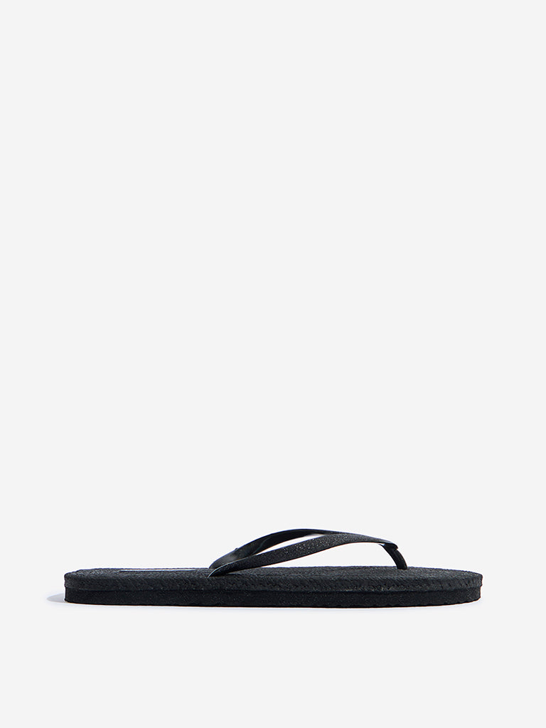 Westside LUNA BLU Women's Black Textured Flip-Flops Side View