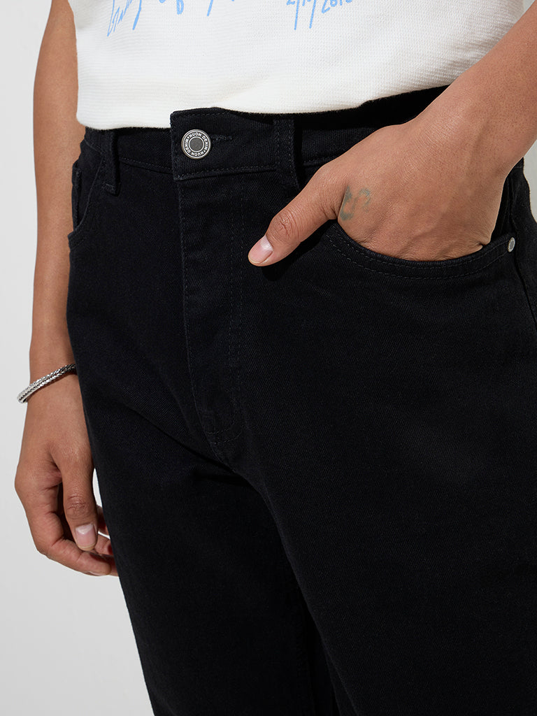 Westside Nuon Men's Black Slim-Fit Mid-Rise Jeans for Casual Wear Zoomed View